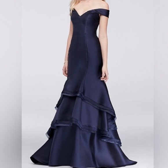 Womens New RARE XSCAPE Vintage Off-Shoulder
Mermaid Navy Evening Formal … - Picture 1 of 13